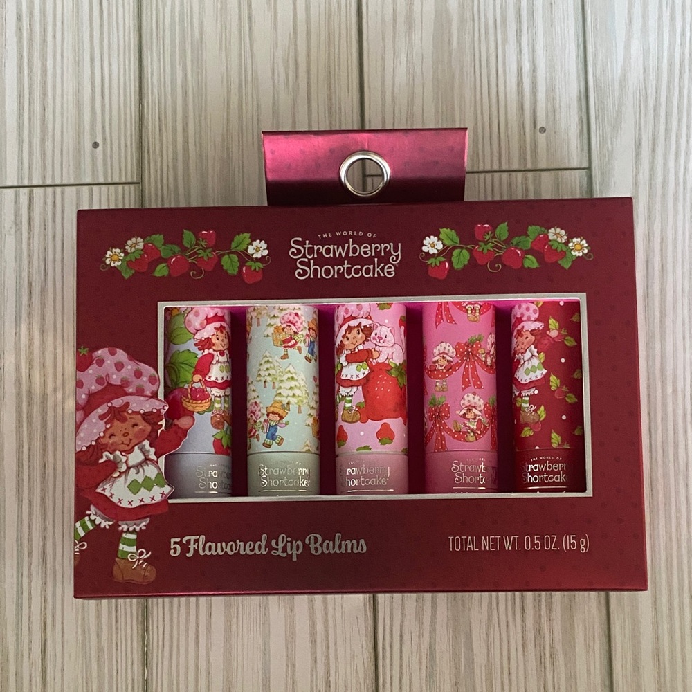 Strawberry Shortcake Five Flavored Lip Balms Set